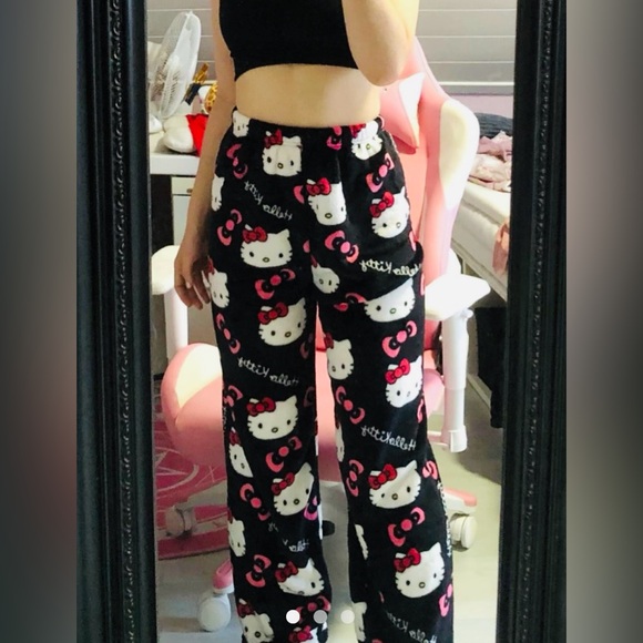 Plush Anime Adults Hello Kitty Cat Soft Women’s Pajama Pants pj’s - Picture 2 of 4